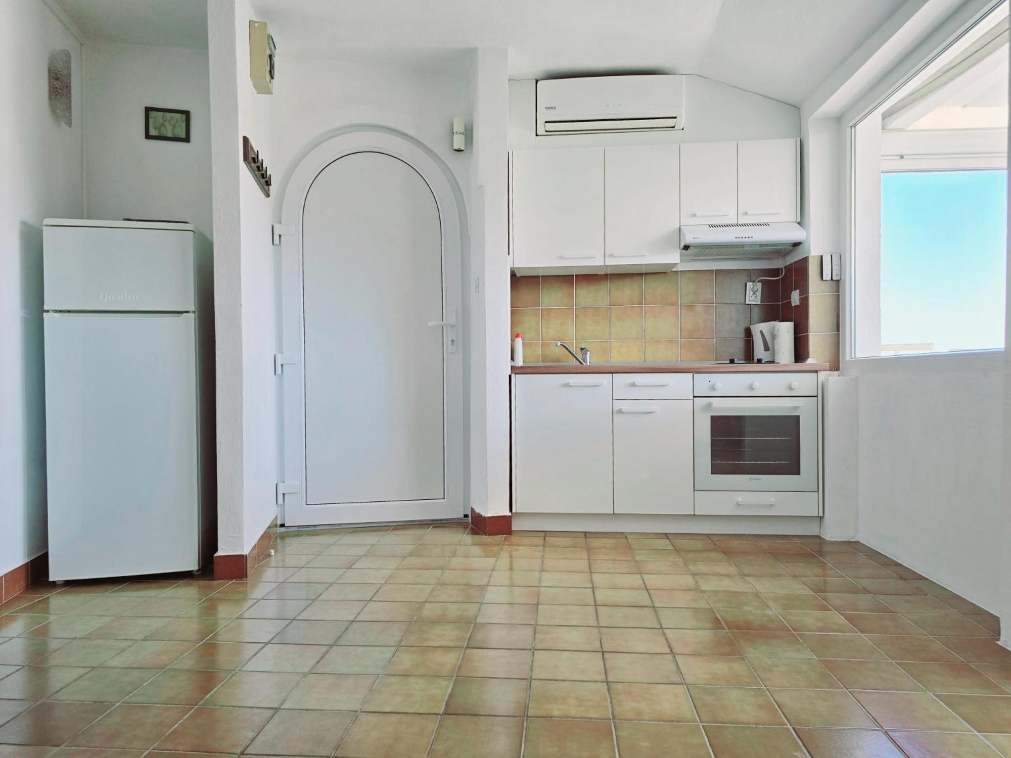 Apartments Jelic Тисно Экстерьер фото